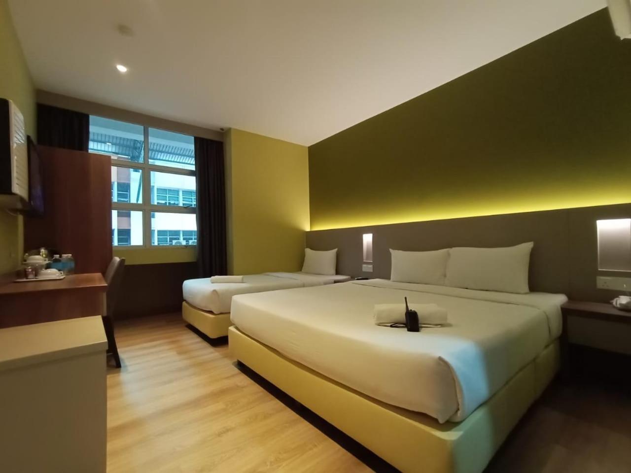 Yee Hotel Permas Jaya Джохор-Бару Экстерьер фото