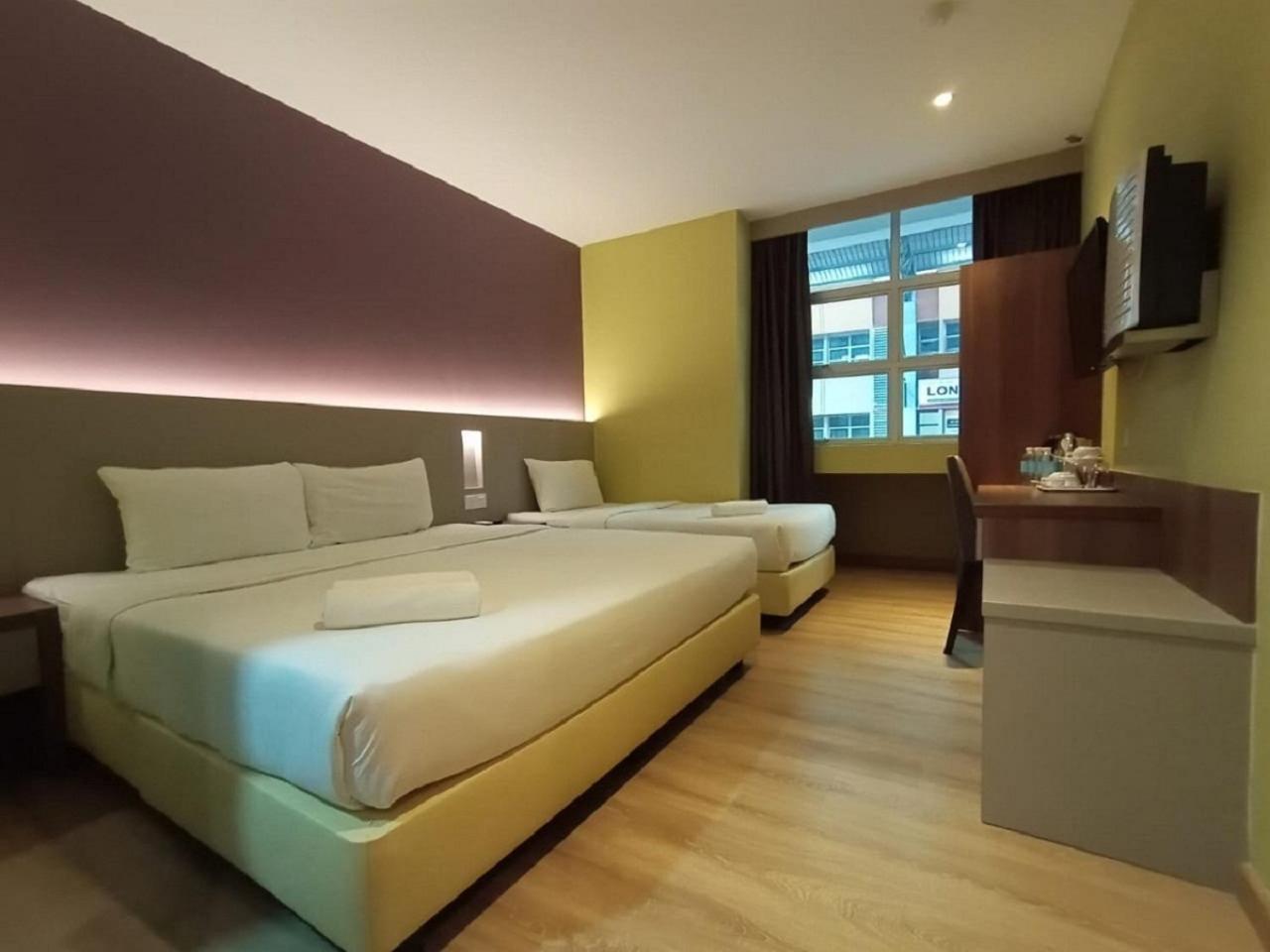Yee Hotel Permas Jaya Джохор-Бару Экстерьер фото